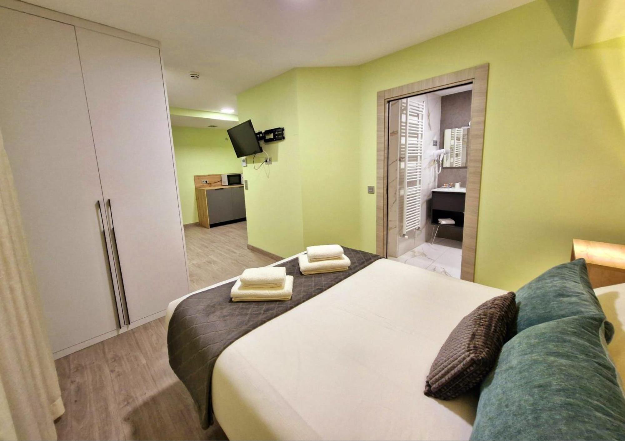 Feeling Home - Suites&Rooms Leon Exterior photo