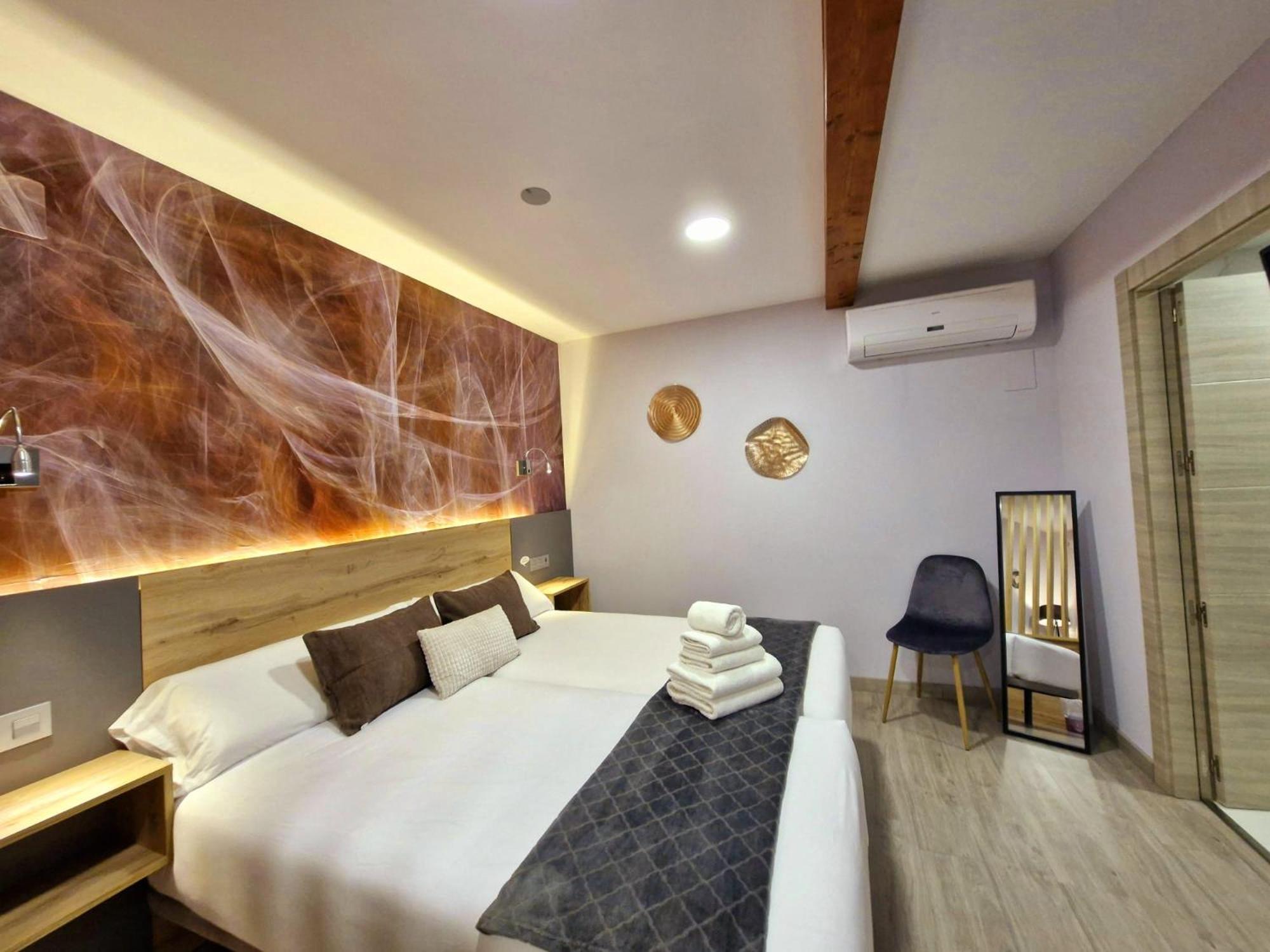 Feeling Home - Suites&Rooms Leon Exterior photo