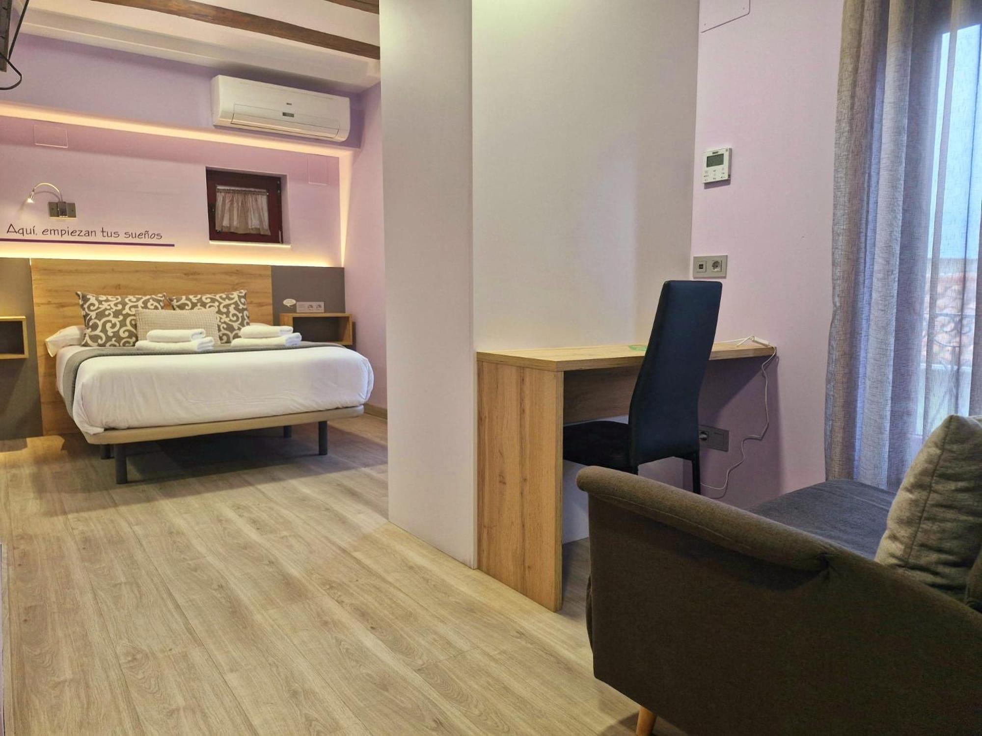 Feeling Home - Suites&Rooms Leon Exterior photo