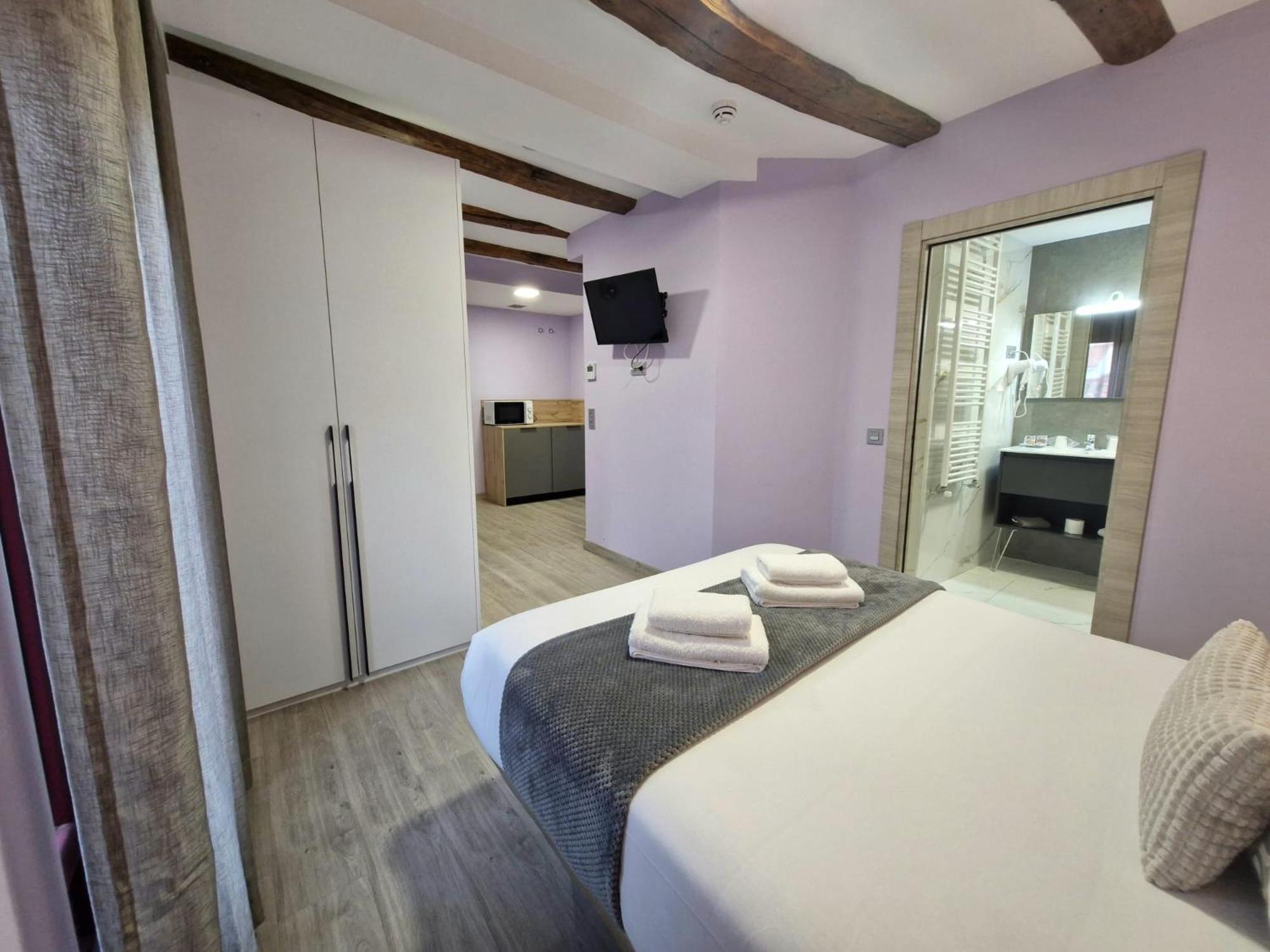 Feeling Home - Suites&Rooms Leon Exterior photo